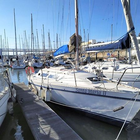 Be Local - Sleep Aboard The Santa Maria Sailing Boat In Lisbon Apartment Екстериор снимка